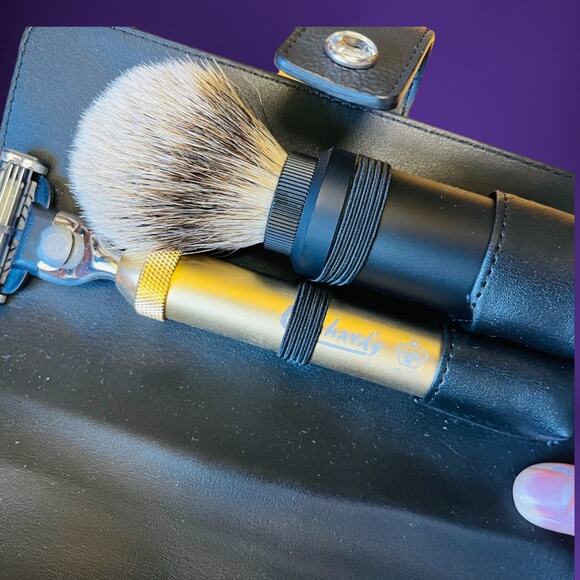 VP Leon Hardy Razor & Brush in Leather Case Never Used! Spoiled Daddy Self Care - Picture 3 of 8